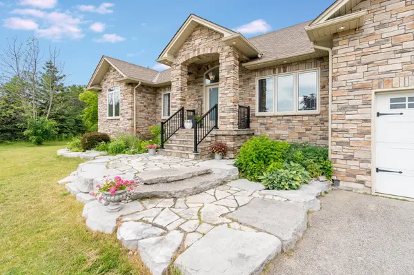 30 Fisher DR, Adjala-tosorontio, ON L0M 1J0