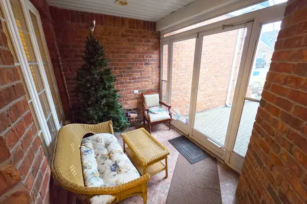 174 Riverwalk PL, Guelph/eramosa, ON N0B 2K0