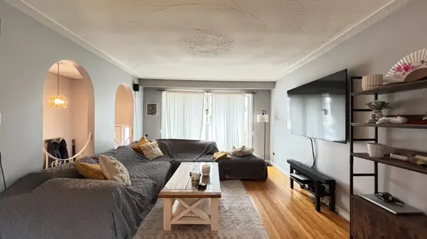 89 Greencedar DR #Main, Hamilton, ON L9C 6W4