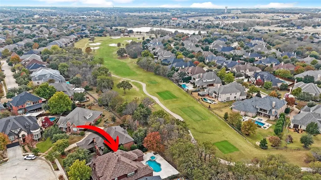 8709 Thompson Drive, Lantana, TX 76226