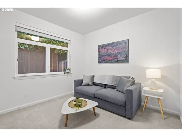 65 NE 58TH AVE, Portland, OR 97213