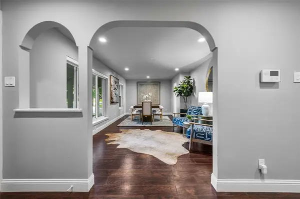 12205 Brookmeadow Lane, Dallas, TX 75218