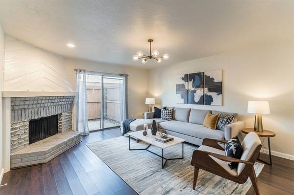 875 Dublin Drive #B, Richardson, TX 75080