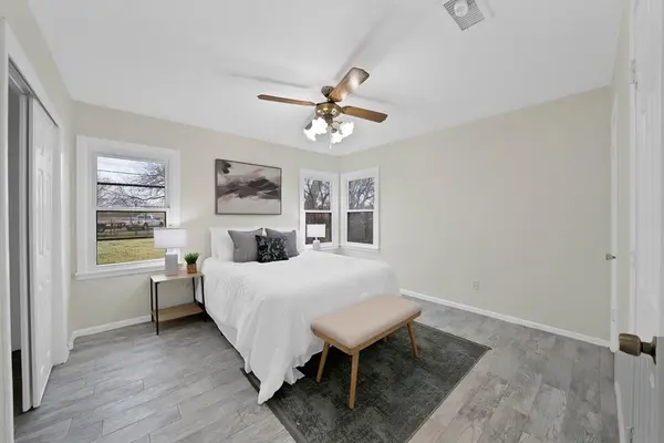 5432 Dennis Avenue, Fort Worth, TX 76114