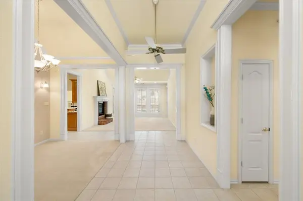 1013 Brook Arbor Drive, Mansfield, TX 76063