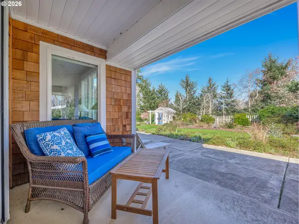 2537 PINE RIDGE DR, Gearhart, OR 97138