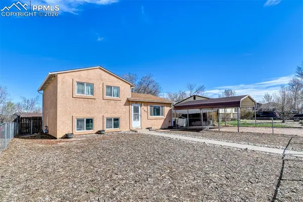 4032 Colony Hills CIR, Colorado Springs, CO 80916