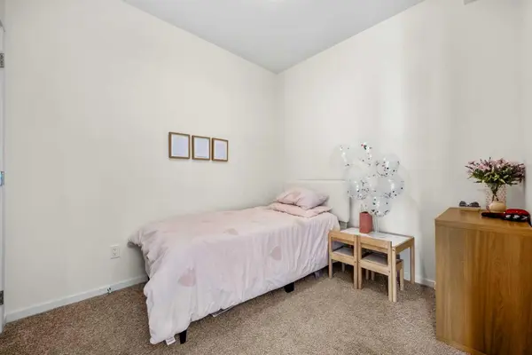 15 Sage Meadows LNDG NW #6408, Calgary, AB T3P 1E5