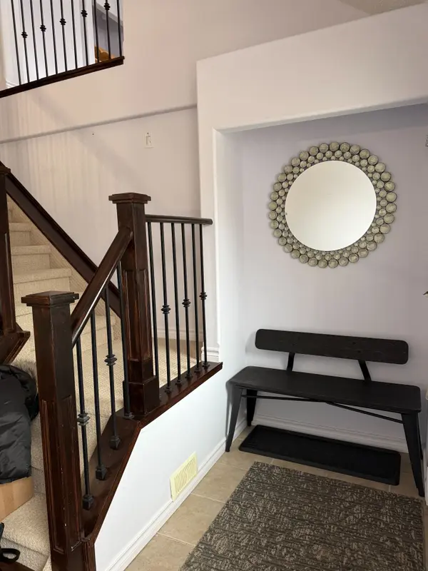 358 Little AVE #12, Barrie, ON L4N 2Z6