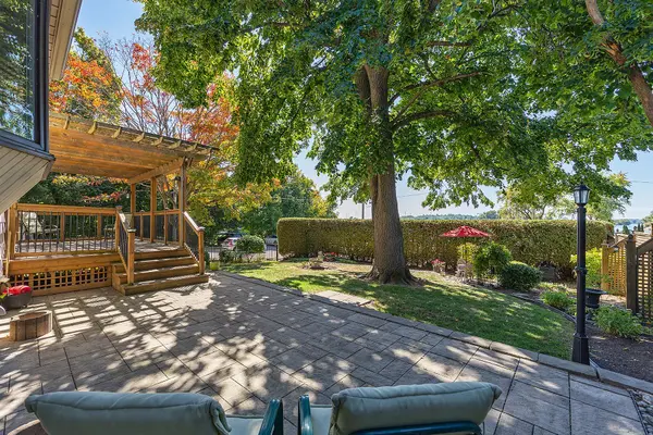 80 Market ST, Gananoque, ON K7G 2M3