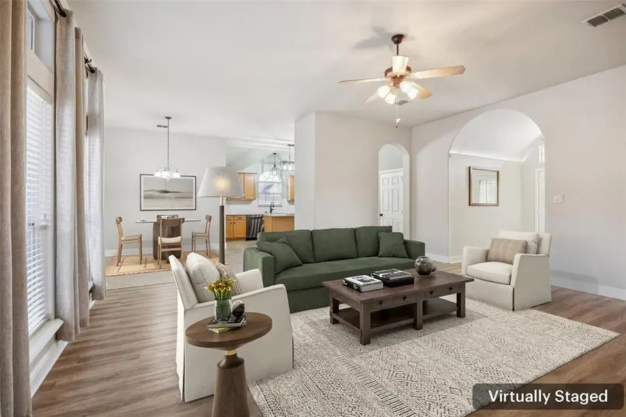 100 Lorient Drive, Mansfield, TX 76063