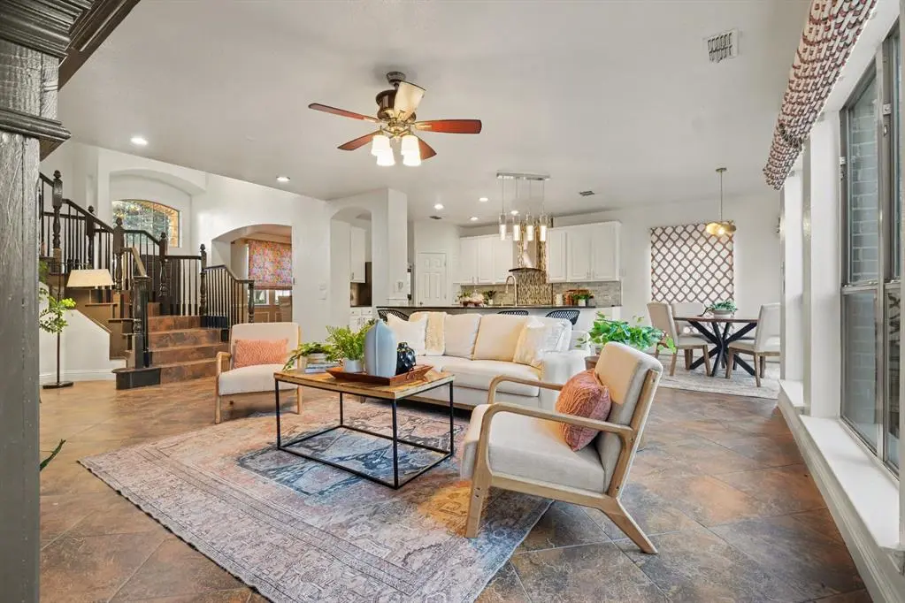 341 Greenfield Drive, Murphy, TX 75094