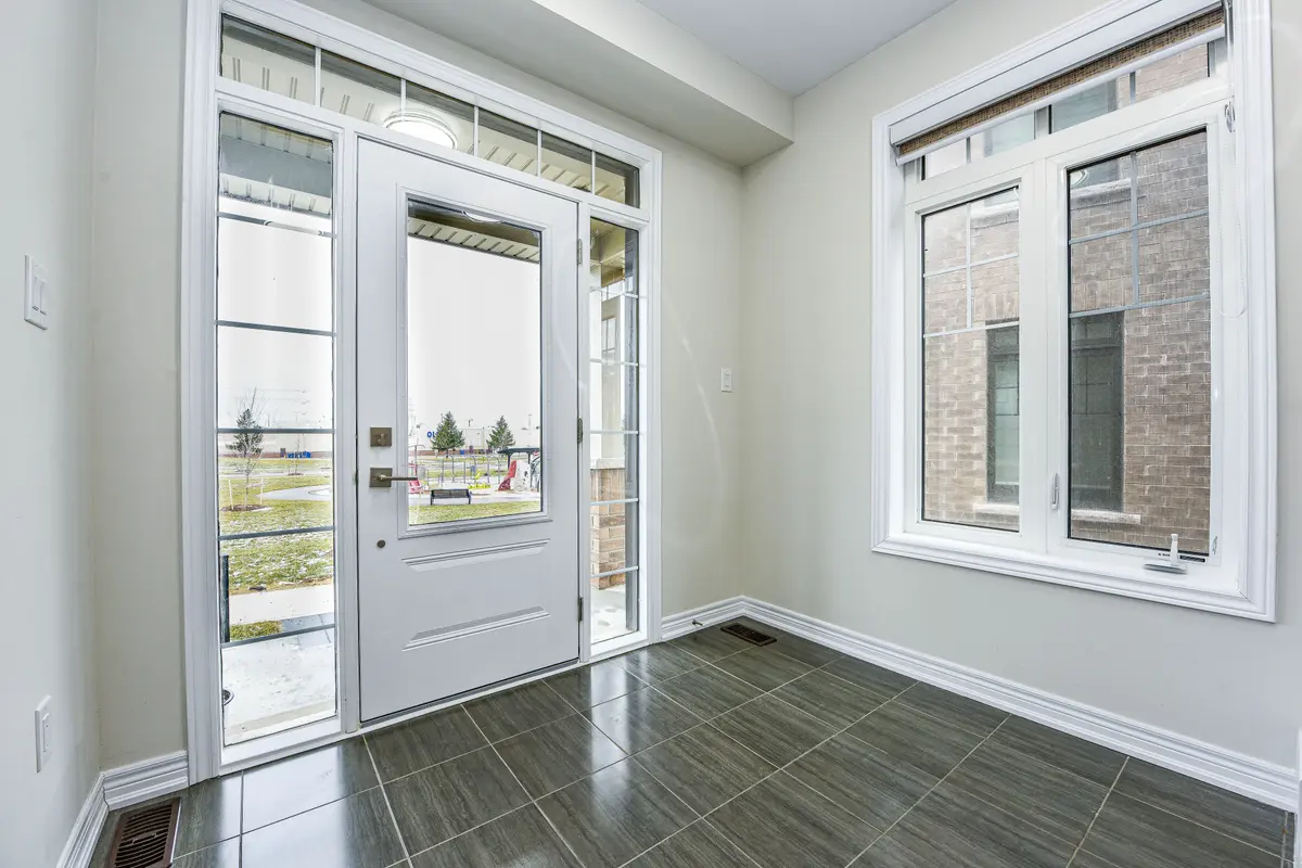 10 Birmingham DR #23, Cambridge, ON N1R 0C6