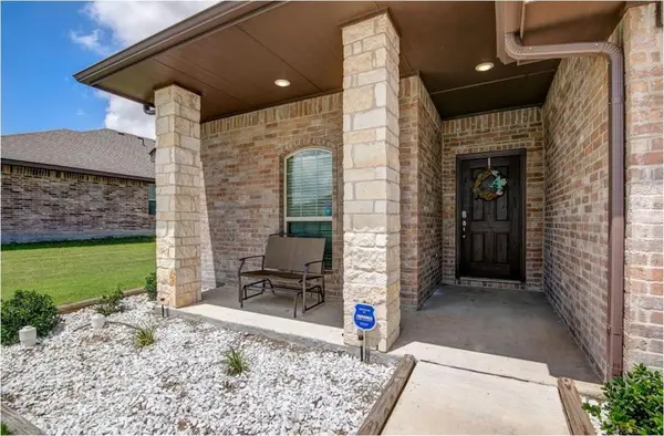 108 New Haven Street, Farmersville, TX 75442