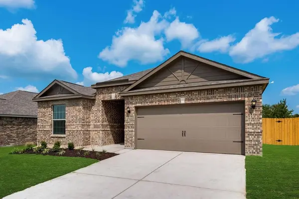 304 Wandering Stream Way, Princeton, TX 75407