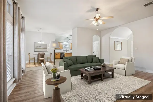 100 Lorient Drive, Mansfield, TX 76063