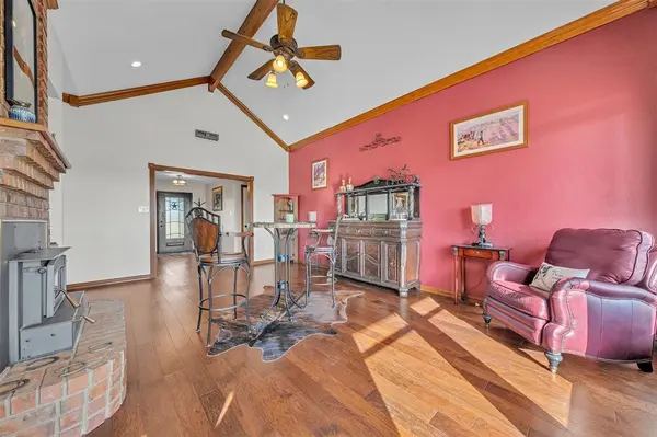 3017 Sylvan Valley Drive, Weatherford, TX 76087