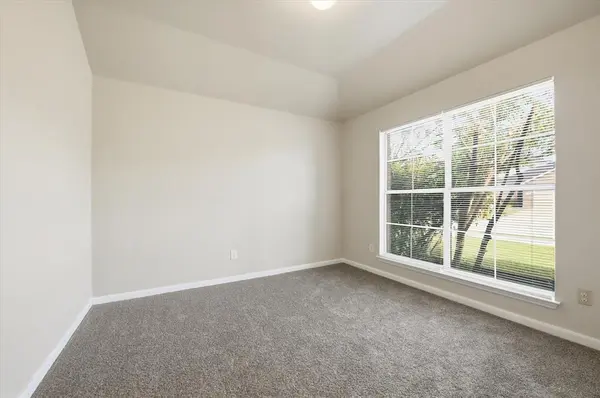 5105 Glen Eden Drive, Fort Worth, TX 76119