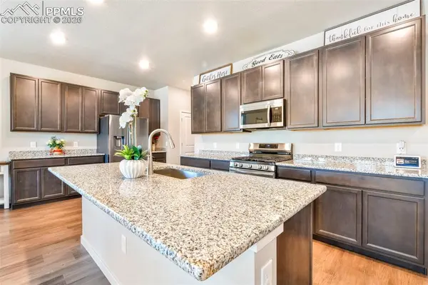 9738 Treasurevault TRL, Fountain, CO 80817