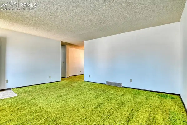 3945 Bunk House DR, Colorado Springs, CO 80917