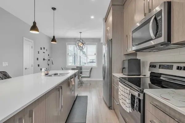 1713 Cornerstone BLVD NE, Calgary, AB T3N1S4