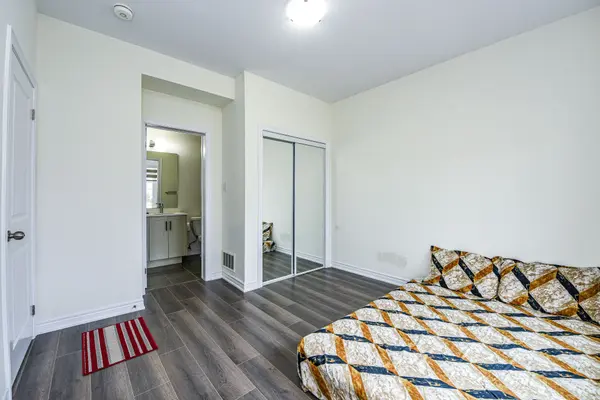 10 Birmingham DR #23, Cambridge, ON N1R 0C6