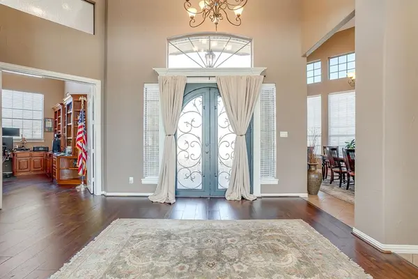 3701 Canyon Pass Trail, Burleson, TX 76028