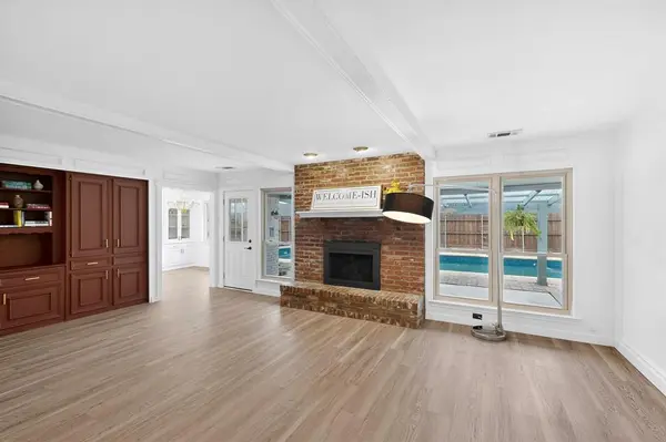 2416 Dalgreen Drive, Plano, TX 75075