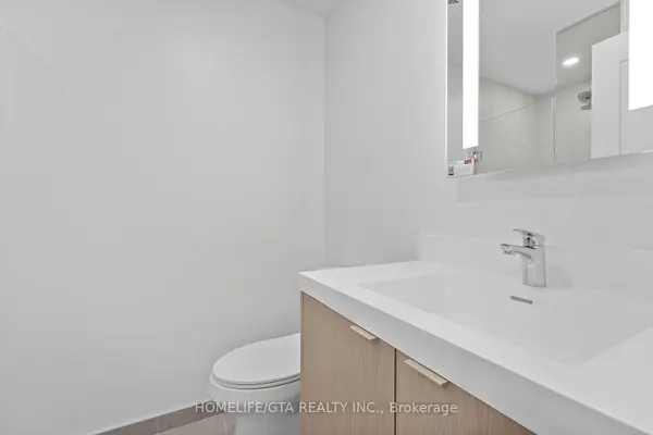 60 Central Park Roadway N/A #1602, Toronto W08, ON M9A 0E6