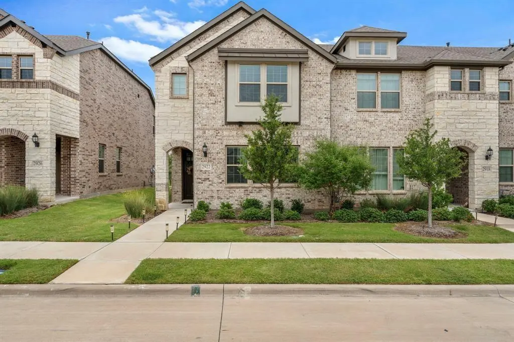 2922 Alto Drive, Sachse, TX 75048