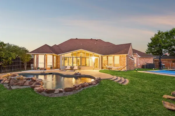 6109 Gateridge Drive, Flower Mound, TX 75028