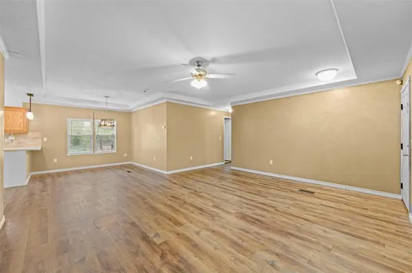 130 Private Road 6453, Palestine, TX 75803