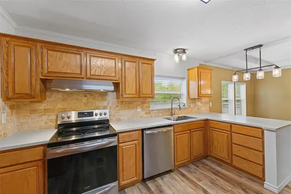 130 Private Road 6453, Palestine, TX 75803