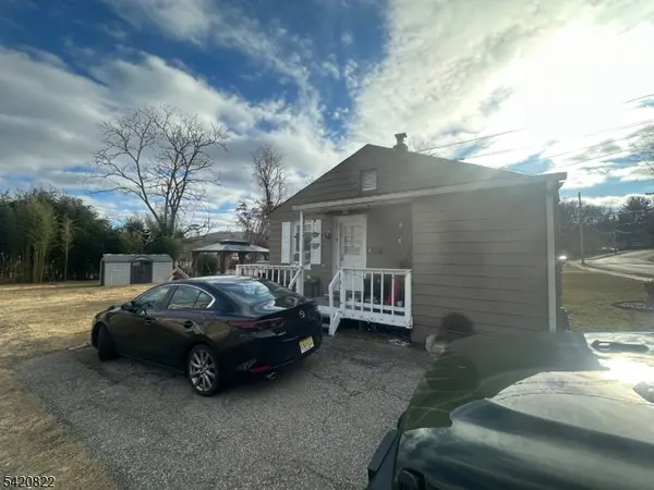 71 Washington Ave, Victory Gardens Boro, NJ 07801