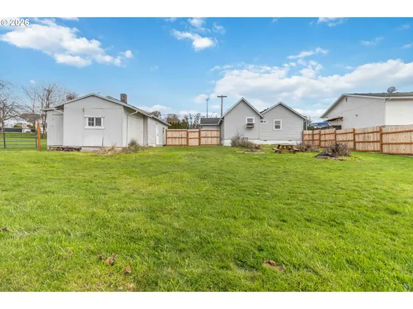 3007 COLUMBIA HEIGHTS RD, Longview, WA 98632