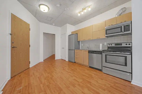 150 Sudbury ST #425, Toronto C01, ON M6J 3S8