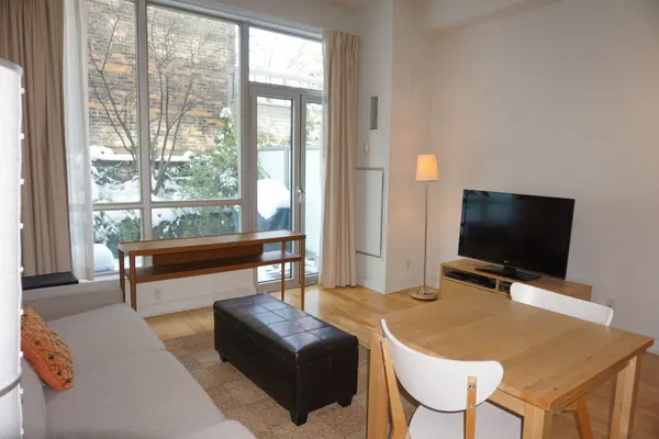 350 Wellington ST W #G11, Toronto C01, ON M5V 3W9