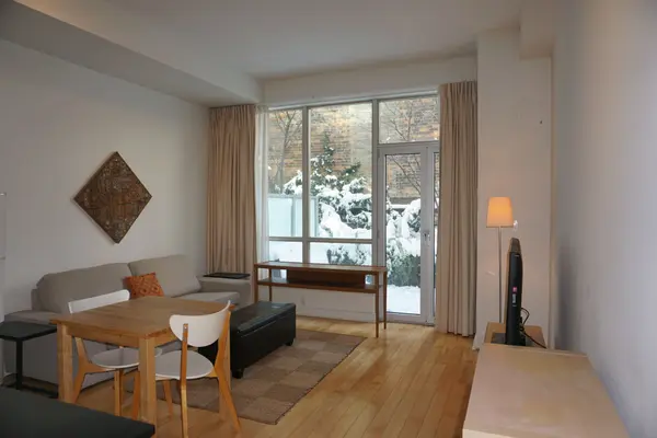 350 Wellington ST W #G11, Toronto C01, ON M5V 3W9