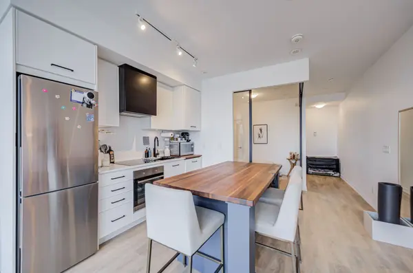 899 Queen ST E #604, Toronto E01, ON M4M 0C8