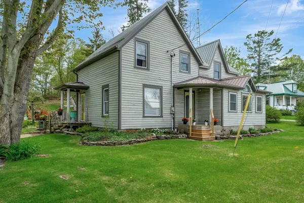 1647 County 10 RD, Prince Edward County, ON K0K 1P0