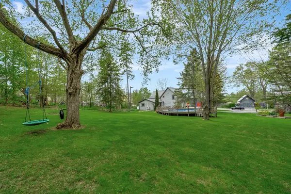 1647 County 10 RD, Prince Edward County, ON K0K 1P0