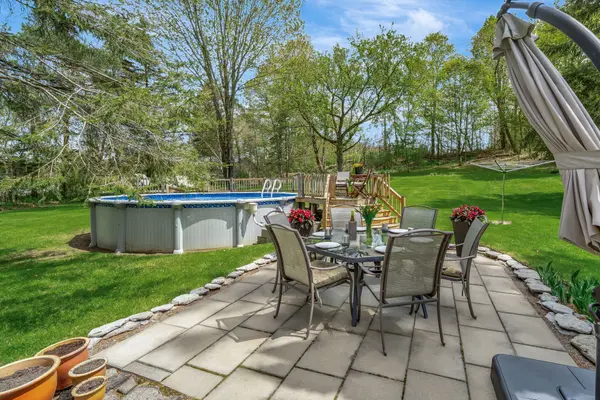 1647 County 10 RD, Prince Edward County, ON K0K 1P0