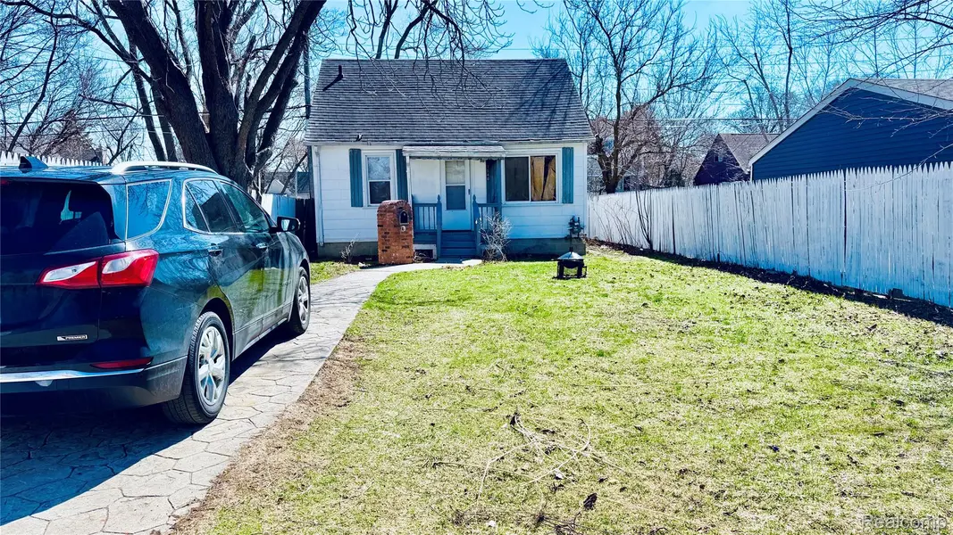 7540 Prospect AVE, Warren, MI 48091