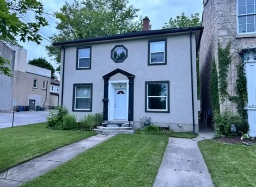9 Waterloo AVE, Guelph, ON N1H 3H2