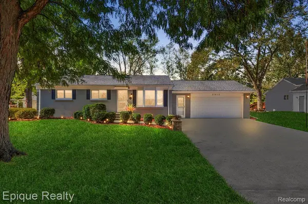 3915 Jennings DR, Troy, MI 48083