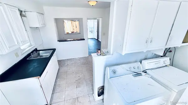 7540 Prospect AVE, Warren, MI 48091