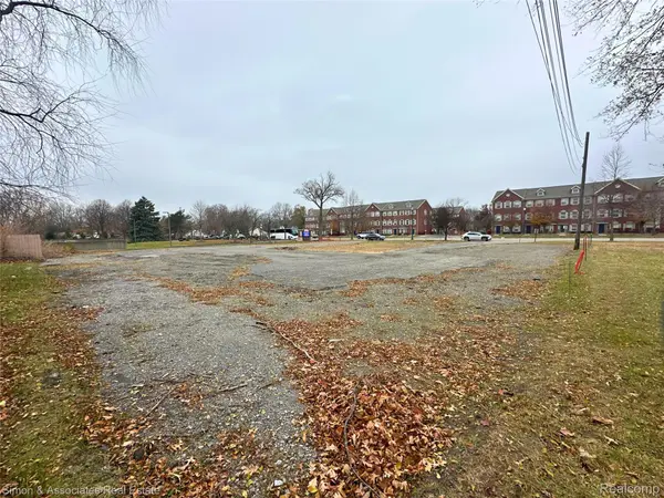 22675 Goddard Rd RD, Taylor, MI 48180