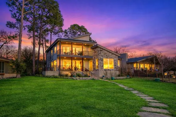 174 Ocean Drive, Gun Barrel City, TX 75156