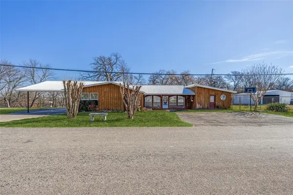 172 Mohawk Drive, Gordonville, TX 76245