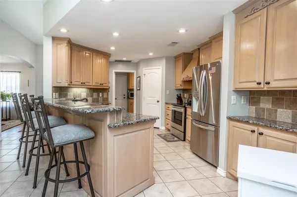 116 Ashlyn Court, Whitesboro, TX 76273